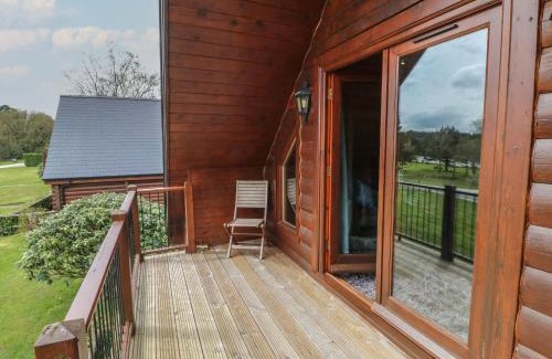 Bridgetown House | Pine