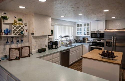 Pine Mountain Club House | Pine Mountain Club Family House