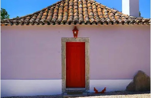 Sao Lourenco House | Pine tree House