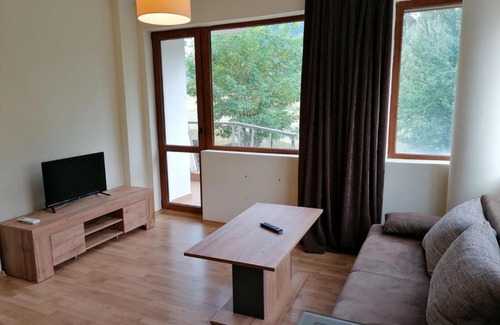 Shiligarnika Apartment | Pine trees apartments