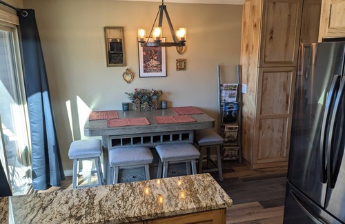 Pinecrest Condo | Pinecrestarearentals #12 Leland Snowplay Book 2 nights get 3rd free 1/24-2/9
