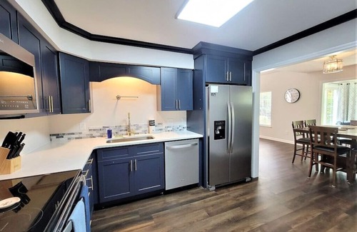 Pinehurst House | Pinehurst Manor - Beautifully renovated 2B/2B Townhome