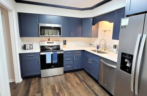 Pinehurst House | Pinehurst Manor - Beautifully renovated 2B/2B Townhome
