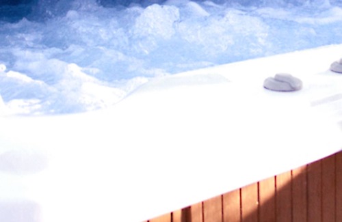 Fire Island Pines House | Pines 4BR Luxury Gourmet Kit, Pool, Jacuzzi, Fireplace