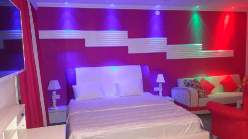 Tbilisi Apartment | Pink Apartment near Airport