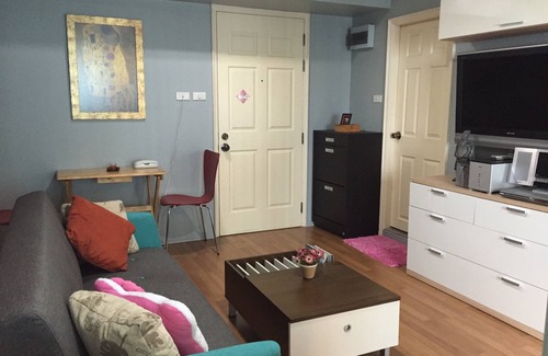 Arun Amarin Condo | PinKhao Modern High Floor, 1 BR condo near Khaosan Road, royal temple