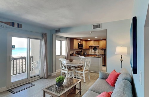 Sunnyside Condo | Pinnacle Port #A-933 | Gulf and Bay Views + Amenities