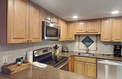 Sunnyside Condo | Pinnacle Port #A-933 | Gulf and Bay Views + Amenities