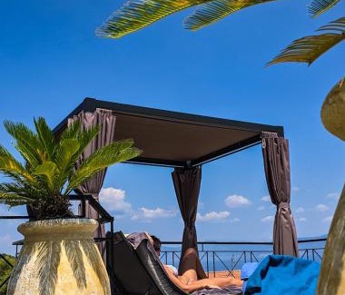 Theologos Apartment | PIOTROWSKI APARTMENTS