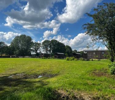 Diever Other | Pipowagen Het Kasteel