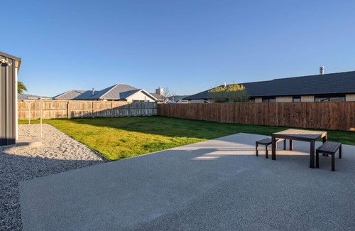 Cromwell Cottage | Pisa Oasis - Cromwell Holiday Home