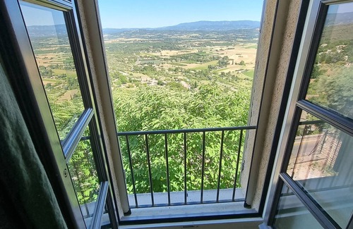 Gordes House | Piscine Troglodyte Avec vue Incroyable à Gordes