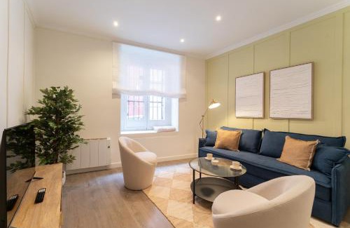 Golden Triangle of Art Apartment | Piso a pocos pasos del Retiro