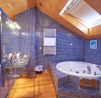 Monforte de Lemos Apartment | Piso con jacuzzi en Monforte de lemos Ribeira Sacra