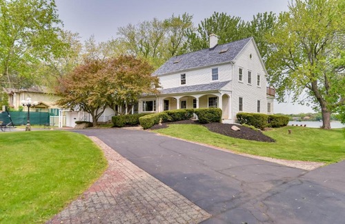 McHenry House | Pistakee Lake Estate with Boat Dock and Hot Tub!