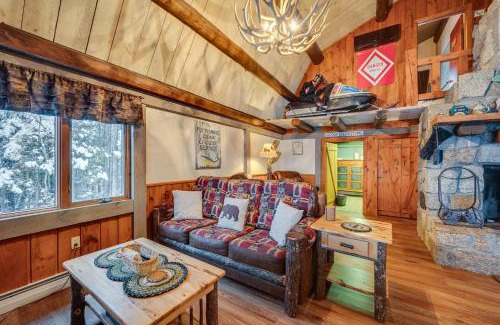 Pittsburg House | Pittsburg Lake House with Magalloway Mountain Views!