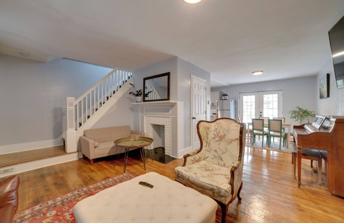 Wilkinsburg House | Pittsburgh Home Near Frick Park, 7 Mi to Dtwn