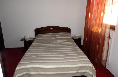 Hangu House | Pizza House