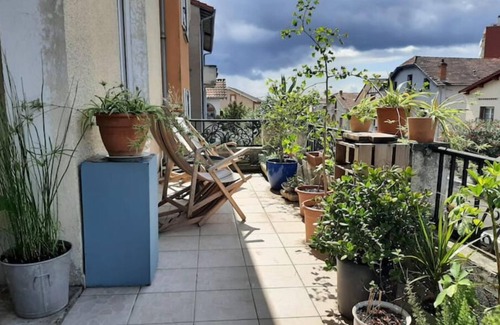 Roseraie Villa | Pk 5.8, Villa au Calme Avec Jardin