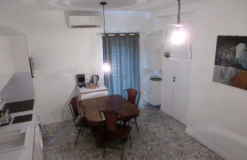 Poitiers House | "PLACE-DIT" Duplex 37m2 AIR-CONDITIONED-PARKING-GARDEN