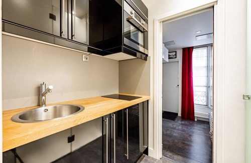 Quartier de la Place-Vendome Apartment | Place Vendôme - 3 rooms