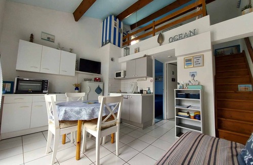 Saint-Vincent-sur-Jard House | Plage ou Piscine , tu Préfères Quoi ?