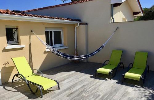 Hourtin-Plage House | Plaisant house in perfect beach location