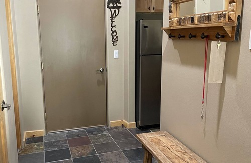 Taos Ski Valley Condo | Plan a ski/snowboard trip at our Enchanted Condo 1.5 miles from Taos Ski Valley