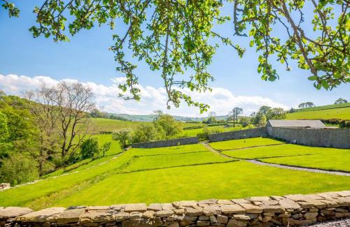 Llannefydd House | Plas Uchaf Farm Retreat