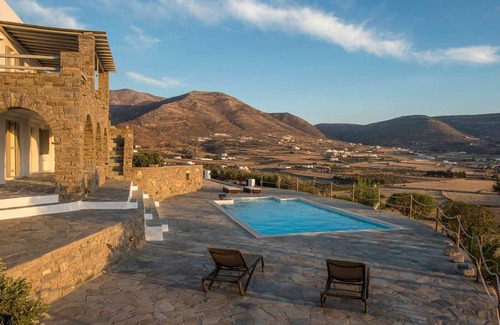 Paros Villa | Platinum Paros Villa | Ocyrhoe III Villa | 4 Bedrooms | Private Pool