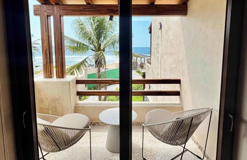 Ixtapa - Zihuatanejo Apartment | Playa Blanca Condominium 3BR Ocean View