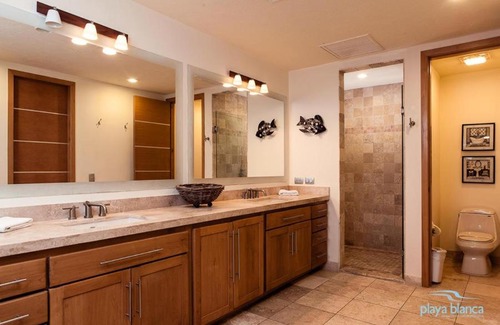 San Carlos Apartment | Playa Blanca Ocean Level Condo