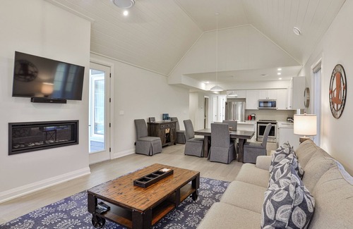 Minett House | Playfair Cottage (#38)