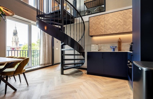 Delft Apartment | Playful and luxurious apartment in heart of Delft.