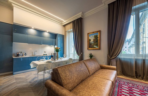 Alba Apartment | Plaza View Luxury Apartment, Alba