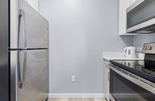 Everett Apartment | Pleasant 1BR Near Encore Boston 3816