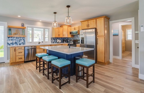 Town of Jerusalem House | Pleasant Bay Retreat: lake home on Keuka Lake with hot tub and private beachfront