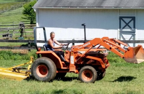 Darnestown House | Pleasant Cozy Airstream with Amazing Stargaze and Farm Views in Maryland