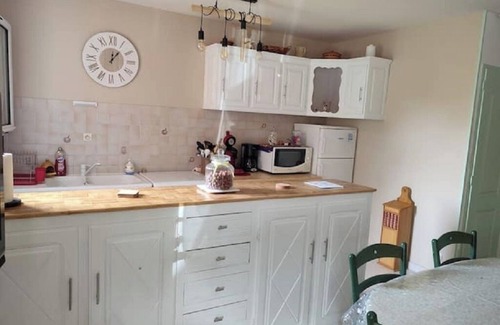 Domino House | Pleasant house, close to beaches and market