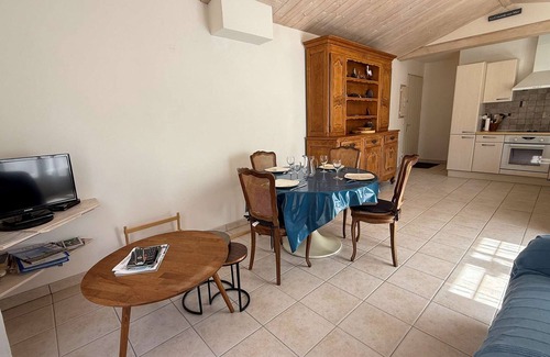 La Couarde-sur-Mer House | Pleasant house close to the beaches with garden
