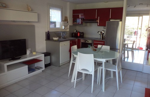 Valras-Plage House | Pleasant house in quiet residence