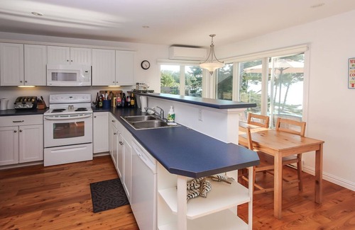 Seabright Cottage | Pleasant Nova Scotia Cottage