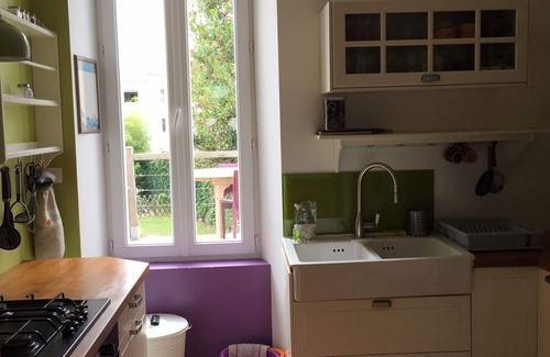 La Roche-sur-Yon House | Pleasant town house with terrace and garden