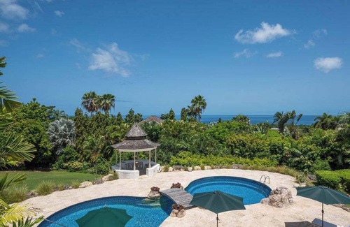 Mount Standfast Villa | Please Inquire Before Booking – Luxury Villa