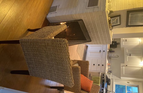 Newbury Cottage | Plum Island - Charming 2 BR Cottage by the Sea