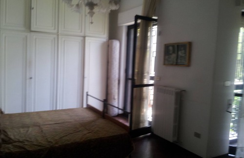 Municipio 3 Villa | Pluri apartment Villa nearby the mail city beaches and Park