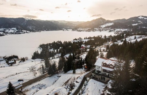 Bistrita Bargaului House | Poarta Calimanilor