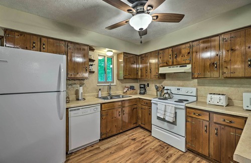 Locust Lake Village Cottage | Pocono Lake Chalet w/Deck, Fire Pit & Sunroom!