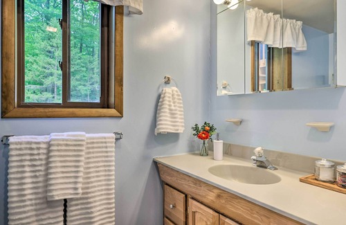 Locust Lake Village Cottage | Pocono Lake Chalet w/Deck, Fire Pit & Sunroom!