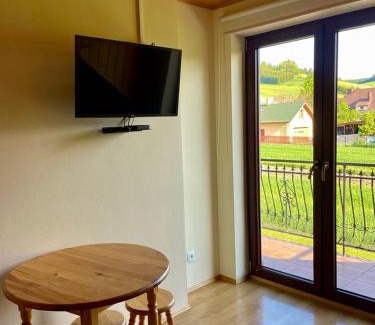 Kacwin House | Pod Świerkami - pokoje